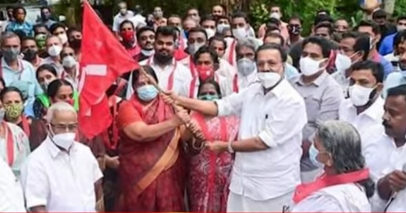 ലോക്ക്ഡൗണ്‍ ലംഘിച്ച് സിപിഎം യോഗം : എഫ്‌ഐആറില്‍ ആരുടേയും പേര് രേഖപ്പെടുത്താതെ കേസെടുത്ത് പൊലീസ്, മുഖംരക്ഷിക്കല്‍ നടപടി