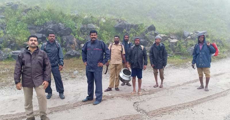 മലമ്പുഴ ഉള്‍വനത്തില്‍ കുടുങ്ങിയ പൊലീസ് സംഘത്തെ കണ്ടെത്തി; രാത്രി കഴിഞ്ഞുകൂടിയത് പാറപ്പുറത്ത്