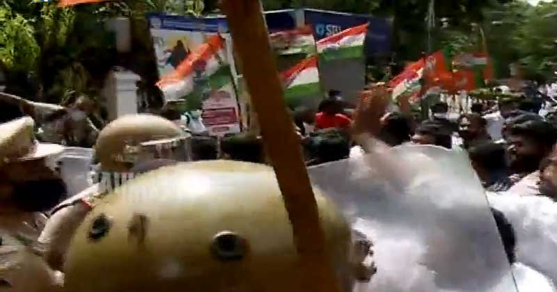 തിരുവനന്തപുരം നഗരസഭയിലെ അഴിമതി; യൂത്ത് കോണ്‍ഗ്രസ് പ്രതിഷേധ മാർച്ചിന് നേരെ പൊലീസ് ലാത്തിച്ചാർജ്