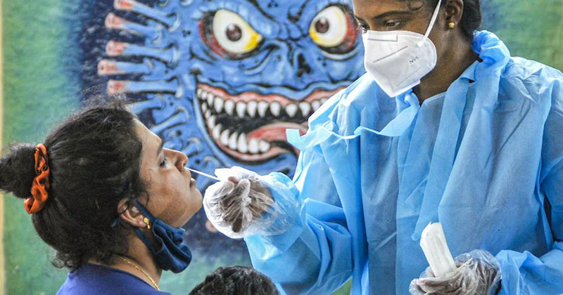 ജാഗ്രത വേണം, രാജ്യത്ത് ഒമിക്രോണ്‍ കേസുകള്‍ വർധിക്കുന്നു; ബൂസ്റ്റർ ഡോസുകള്‍ ജനുവരി 10 മുതല്‍