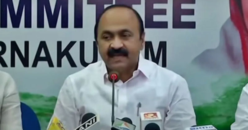 കെ-റെയില്‍ ചർച്ച ചെയ്യാന്‍ തയാറാകുന്നില്ല, ഡിപിആർ ഒളിച്ചുവെക്കുന്നു; മുഖ്യമന്ത്രി  ദുരന്തനായകനാകുമെന്ന് പ്രതിപക്ഷ നേതാവ്