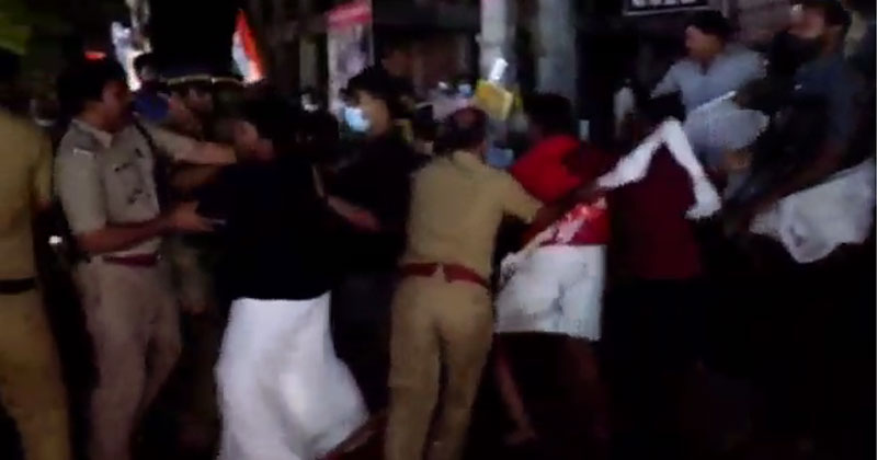 മലപ്പുറത്ത് കോൺഗ്രസ് പ്രകടനത്തിന് നേരെ സിപിഎം ആക്രമണം; സംഘർഷം