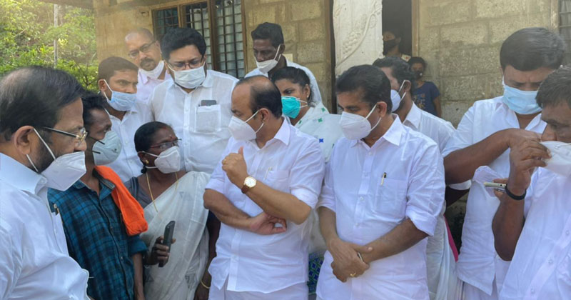 അഞ്ച് ആദിവാസി പെണ്‍കുട്ടികളുടെ ആത്മഹത്യ: സമഗ്ര അന്വേഷണം വേണമെന്ന് പ്രതിപക്ഷ നേതാവ്