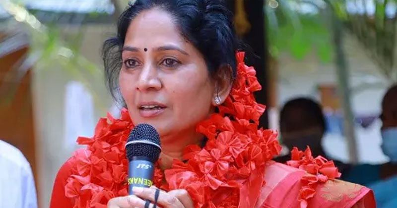 ഫേസ്ബുക്ക് പോസ്റ്റിലെ ആരോപണം സംഘടനാവിരുദ്ധം, വിശദീകരണം തേടും; പ്രതിഭയെ തള്ളി സിപിഎം