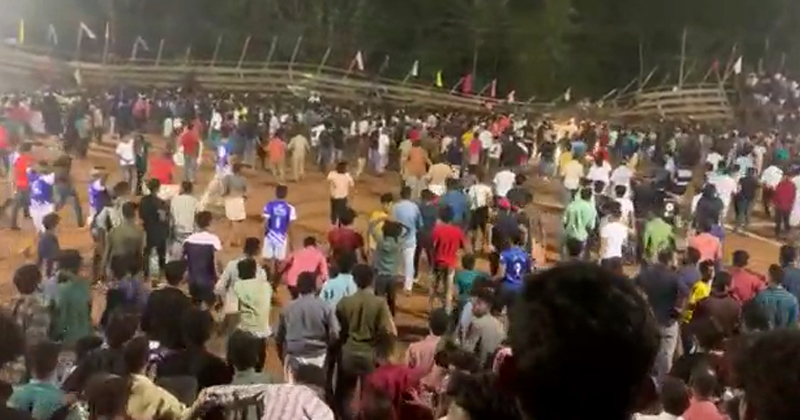 മലപ്പുറത്ത് ഫുട്ബോള്‍ ഗാലറി തകർന്നുവീണ് അപകടം; നിരവധി പേര്‍ക്ക് പരിക്ക് | VIDEO