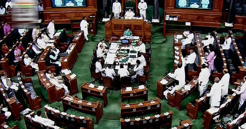 സില്‍വര്‍ലൈന്‍ ലോക്സഭയില്‍; അടിയന്തരപ്രമേയ നോട്ടീസ് നല്‍കി കെ മുരളീധരന്‍ എംപി