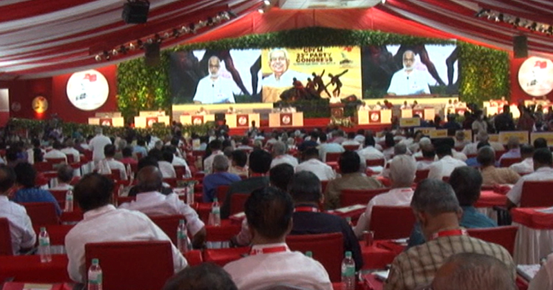 കോൺഗ്രസ് ബന്ധത്തില്‍ ബംഗാള്‍-കേരള ഘടകങ്ങള്‍ തമ്മില്‍ ഭിന്നത; കോൺഗ്രസിനെ ഒഴിവാക്കി ബിജെപി വിരുദ്ധ മുന്നണി സാധ്യമല്ലെന്ന് ബംഗാള്‍