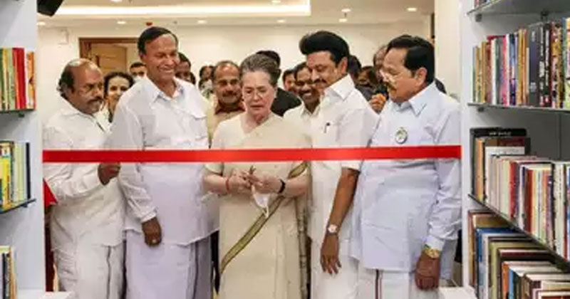 പ്രതിപക്ഷ പാര്‍ട്ടി നേതാക്കളുടെ സംഗമവേദിയായി ഡിഎംകെ ഓഫീസ് ഉദ്ഘാടനം