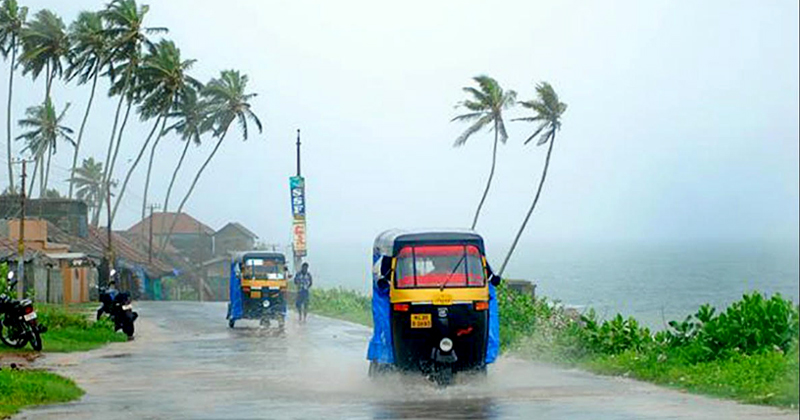 ശ്രീലങ്ക വഴി ന്യൂന മര്‍ദ്ദം; തെക്കന്‍ കേരളത്തില്‍ തിങ്കളാഴ്ച ശക്തമായ മഴക്ക് സാധ്യത