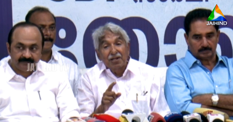 'എല്‍ഡിഎഫിന് വികസനം പറയാനില്ല, യുഡിഎഫ് തെരഞ്ഞെടുപ്പിനെ നേരിടുന്നത് പൂർണ്ണ ആത്മവിശ്വാസത്തോടെ': ഉമ്മന്‍ ചാണ്ടി | Video