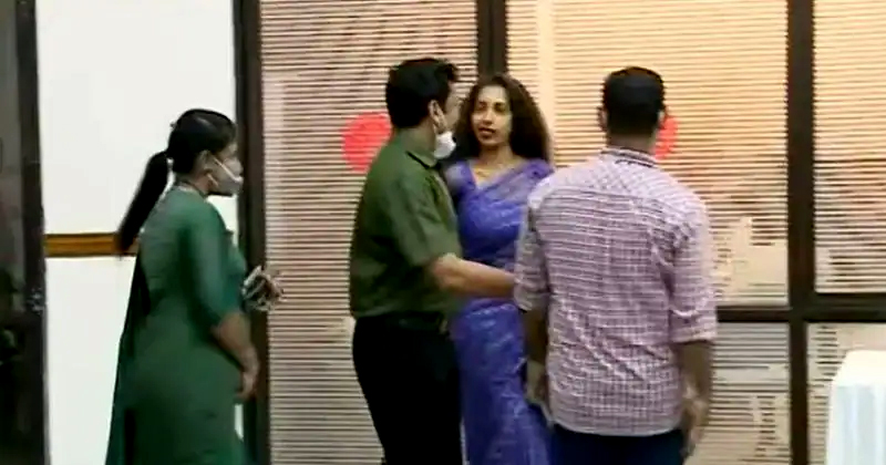 അനിതാ പുല്ലയില്‍ വിവാദം: ചീഫ് മാർഷല്‍ റിപ്പോർട്ട് കൈമാറി; തുടർ നടപടി സ്പീക്കർ തീരുമാനിക്കും