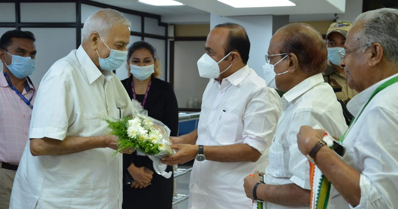 രാഷ്ട്രപതി സ്ഥാനാര്‍ത്ഥി യശ്വന്ത് സിന്‍ഹ കേരളത്തില്‍; സ്വീകരിച്ച് പ്രതിപക്ഷ നേതാക്കള്‍