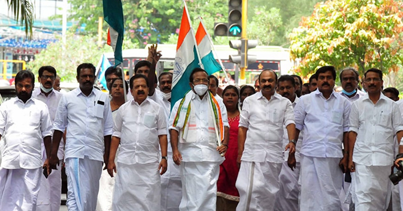 സോണിയാ ഗാന്ധിക്കെതിരായ ഇഡി നടപടി; തിരുവനന്തപുരത്ത് അറസ്റ്റ് വരിച്ച് നേതാക്കള്‍