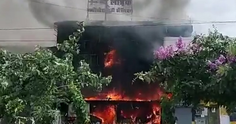 മധ്യപ്രദേശിലെ ആശുപത്രിയില്‍ വന്‍ അഗ്നിബാധ; 10 പേര്‍ക്ക് ദാരുണാന്ത്യം, 9 പേരുടെ നില ഗുരുതരം | VIDEO