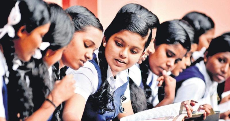 പ്ലസ് വൺ പ്രവേശനത്തിൽ ആശങ്ക തുടരുന്നു; കോഴിക്കോട് ജില്ലയില്‍ സീറ്റില്ലാതെ 18,000 വിദ്യാർത്ഥികള്‍