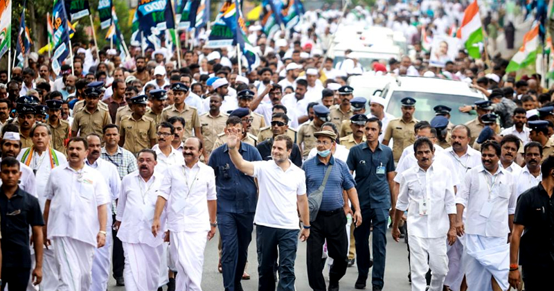 ആവേശം വാനോളം... ഭാരത് ജോഡോ യാത്ര കേരളത്തില്‍ പര്യടനം തുടങ്ങി; രാഹുലിനൊപ്പം അണിചേർന്ന് ജനസഹസ്രങ്ങള്‍