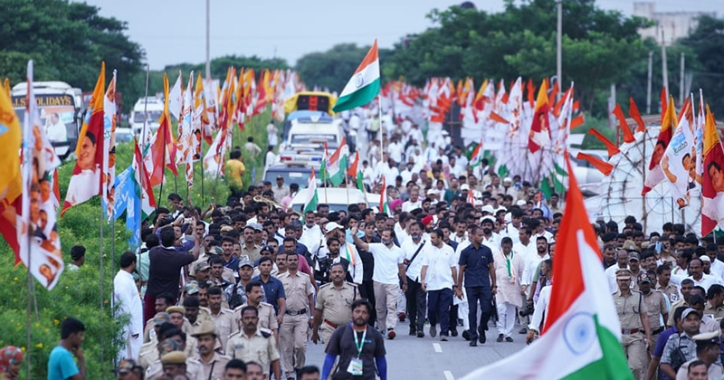 ഭാരത് ജോഡോ യാത്ര ആന്ധ്രാപ്രദേശില്‍; പദയാത്രയില്‍ അണിചേർന്ന് ആയിരങ്ങള്‍