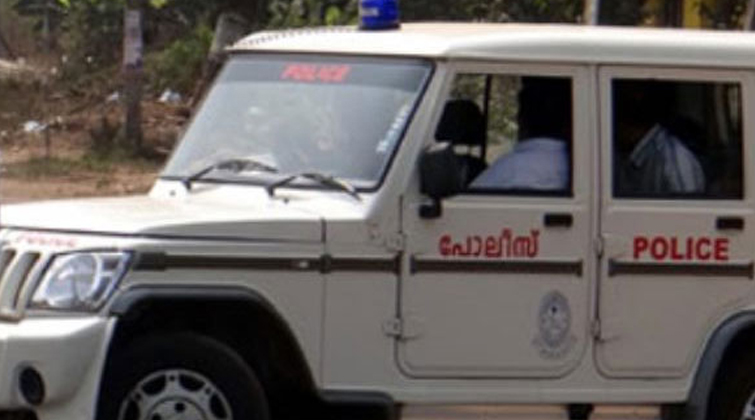 ഫുട്ബോൾ ഫൈനൽ മത്സരത്തിന് ശേഷം ആരാധകര്‍ തമ്മില്‍ ഏറ്റുമുട്ടി; കണ്ണൂരില്‍ 4 പേര്‍ക്ക് വെട്ടേറ്റു