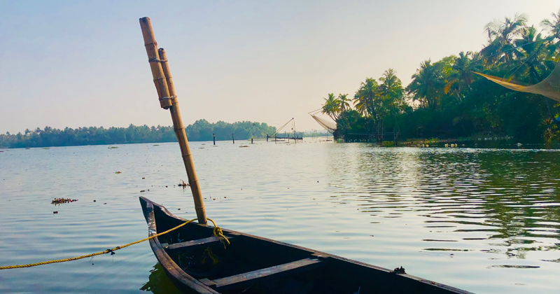 തിരൂര്‍ പുറത്തൂരില്‍ വള്ളം മറിഞ്ഞ് രണ്ടു മരണം; രണ്ടുപേരെ കാണാതായി