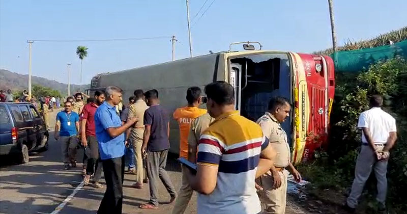 പത്തനംതിട്ടയില്‍ കെഎസ്‍ആർടിസി ബസ് നിയന്ത്രണം വിട്ട് മറിഞ്ഞു; 20 ശബരിമല തീർത്ഥാടകർക്ക് പരിക്ക്