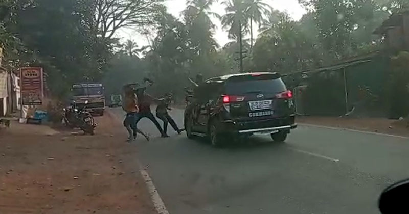 മുഖ്യമന്ത്രിക്കെതിരെ കണ്ണൂരില്‍ ഇന്നും കരിങ്കൊടി; നികുതിക്കൊള്ളക്കെതിരെ പ്രതിഷേധം ശക്തം