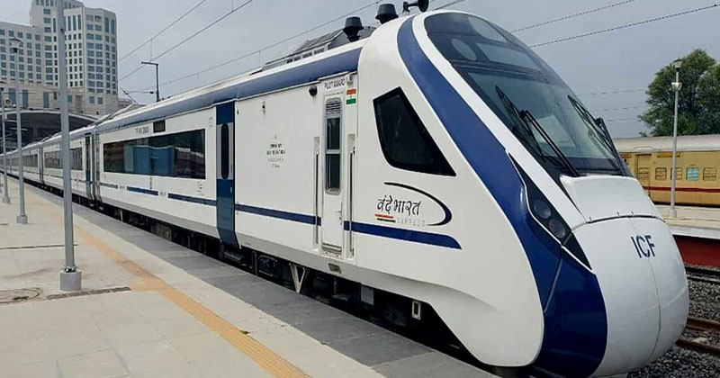 വന്ദേഭാരതിന് തിരൂരില്‍ സ്റ്റോപ്പില്ല; ഉപരോധ സമരം നടത്തി യുഡിഎഫ്