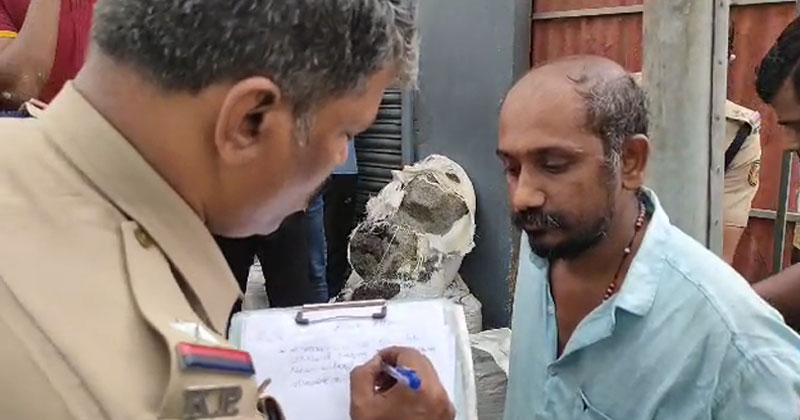 തൃശൂരില്‍ ബാങ്ക് ജീവനക്കാരുടെ ദേഹത്ത് പെട്രോളൊഴിച്ച് യുവാവ്: കൊള്ളയടിക്കുമെന്ന് ഭീഷണി; അറസ്റ്റ്