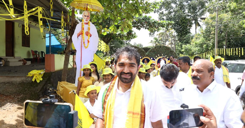 പുതുപ്പള്ളി വിധിയെഴുതാന്‍ ഇനി നാലു നാള്‍: അതിവേഗ പ്രചാരണത്തില്‍ ചാണ്ടി ഉമ്മന്‍; എ.കെ. ആന്‍റണി നാളെ മണ്ഡലത്തില്‍