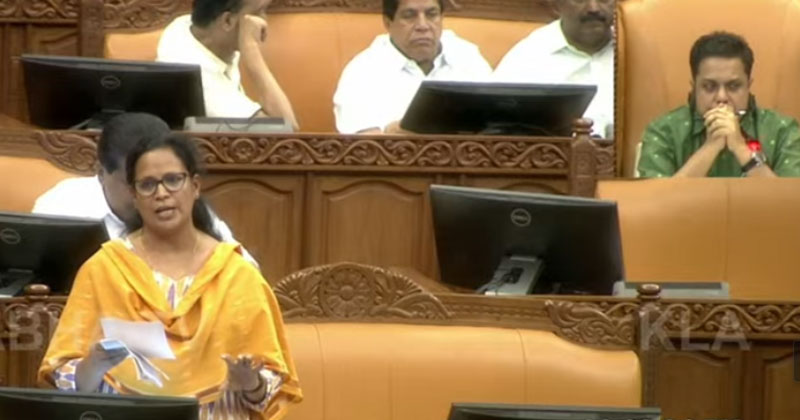"നരേന്ദ്രമോദിയുടെ സഭയിലാണോ ഇരിക്കുന്നതെന്ന് തോന്നിപ്പോയി"; സഭയില്‍ അംഗത്തിന് പറയാനുള്ളത് പറയാന്‍ പറ്റാത്തത് ഖേദകരം; സ്പീക്കര്‍ക്കെതിരെ കെകെ രമ