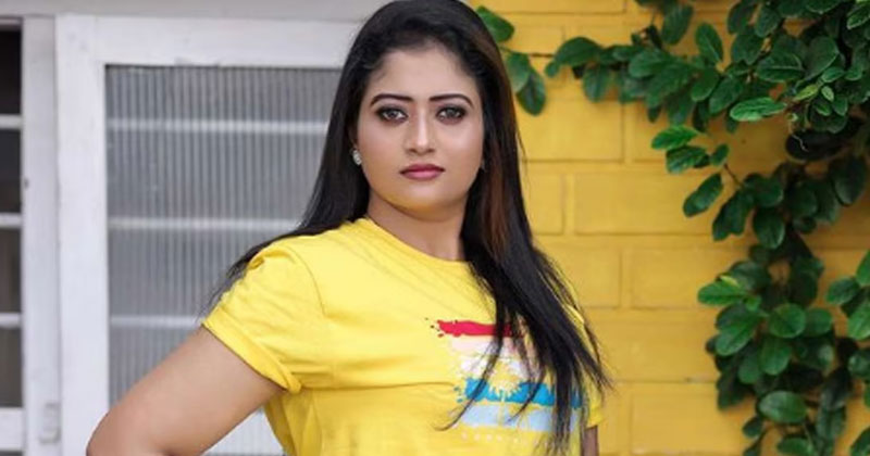 സിനിമ-സീരിയല്‍ നടി രഞ്ജുഷ മേനോന്‍ ഫ്ലാറ്റില്‍ മരിച്ച നിലയില്‍
