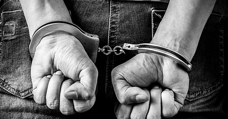പ്രണയാഭ്യര്‍ത്ഥന നിരസിച്ചു; പെണ്‍കുട്ടിയെ വീട്ടില്‍ കയറി കൊലപ്പെടുത്താന്‍ ശ്രമം