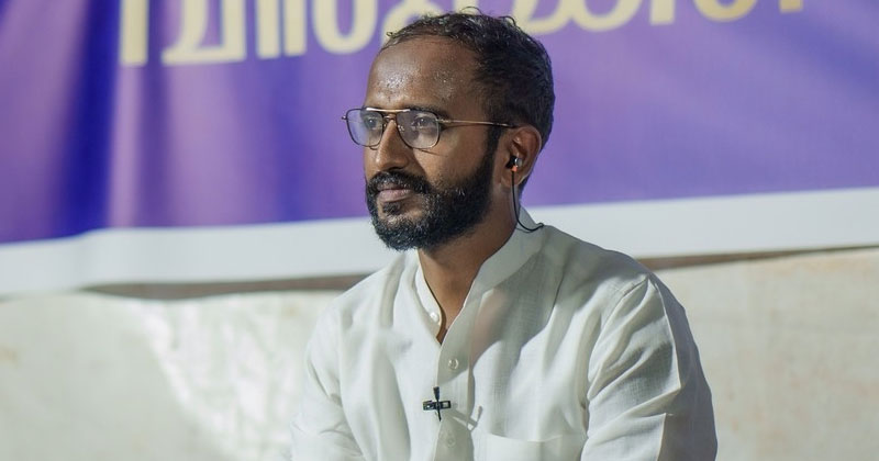 ജനത്തിന് ഉപകാരമില്ലാത്ത മുഖ്യമന്ത്രിയുടെ ആഡംബര യാത്ര; പ്രതിഷേധ സമരത്തിൻ്റെ ഗതി മാറുമെന്ന് അലോഷ്യസ് സേവ്യർ