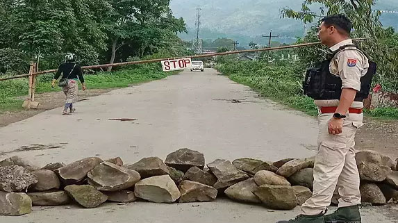 മണിപ്പൂരിൽ വീണ്ടും സംഘർഷം; 13 പേർ കൊല്ലപ്പെട്ടു