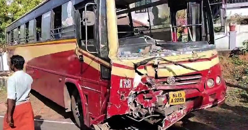 പത്തനംതിട്ടയില്‍ കെഎസ്ആര്‍ടിസി ബസുകള്‍ കൂട്ടിയിടിച്ച് 35 പേര്‍ക്ക് പരിക്ക്