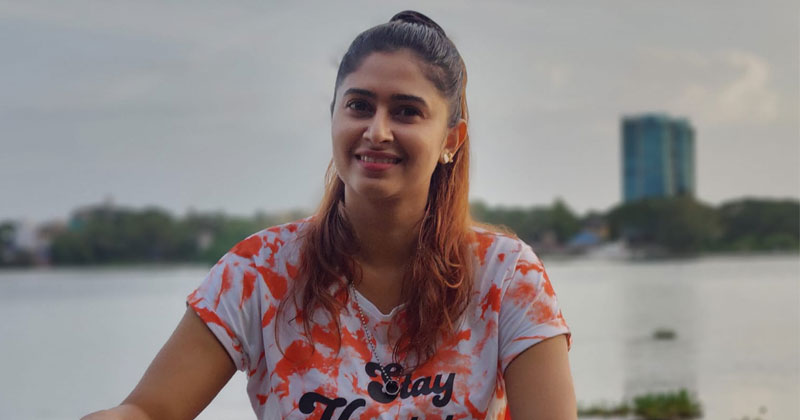 രാജീവ്‌ ഗാന്ധി ലക്ഷദ്വീപിനെ കൈ പിടിച്ചുയർത്തി; മോദി ഫോട്ടോ ഷൂട്ട് നടത്തി മടങ്ങി: ഐഷ സുൽത്താന