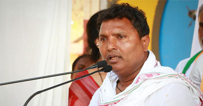 പിണറായിയെ ഡല്‍ഹിയിലും കരിങ്കൊടി കാട്ടും; പ്രതിഷേധം എന്താണെന്ന് കാണിച്ചുതരാമെന്ന് ബി.വി. ശ്രീനിവാസ്