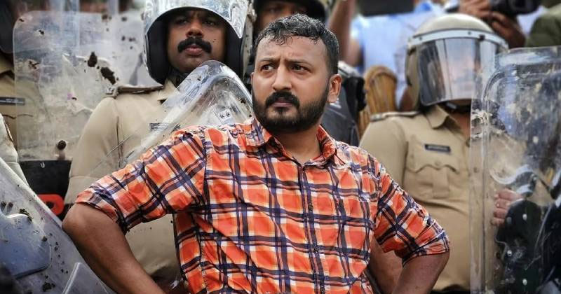 പോരാട്ടവീര്യവുമായി രാഹുല്‍ ജയിലിനു പുറത്ത്; വന്‍ സ്വീകരണവും മുദ്രാവാക്യങ്ങളുമായി യൂത്ത് കോണ്‍ഗ്രസ് പ്രവർത്തകർ