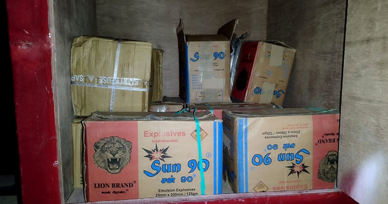 മലപ്പുറം വളാഞ്ചേരിയില്‍ അനധികൃത സ്ഫോടകശേഖരം പിടികൂടി