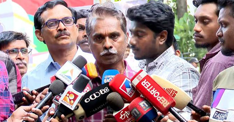 സർക്കാർ തങ്ങളെ ചതിച്ചു; ആന്വേഷണം അട്ടിമറിക്കാന്‍ ശ്രമിച്ചു, ക്ലിഫ് ഹൗസിനു മുന്നിൽ പ്രതിഷേധിക്കുമെന്ന് സിദ്ധാർത്ഥന്‍റെ പിതാവ്