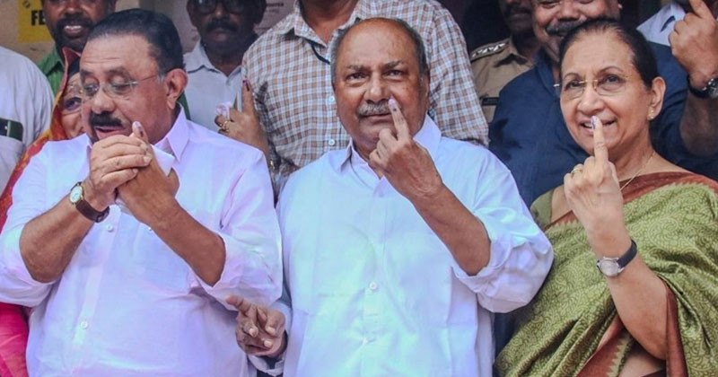 കേരളത്തിലെ എല്ലാ സീറ്റിലും യുഡിഎഫ് ജയിക്കും; വോട്ട് രേഖപ്പെടുത്തി എ.കെ.ആന്‍റണി