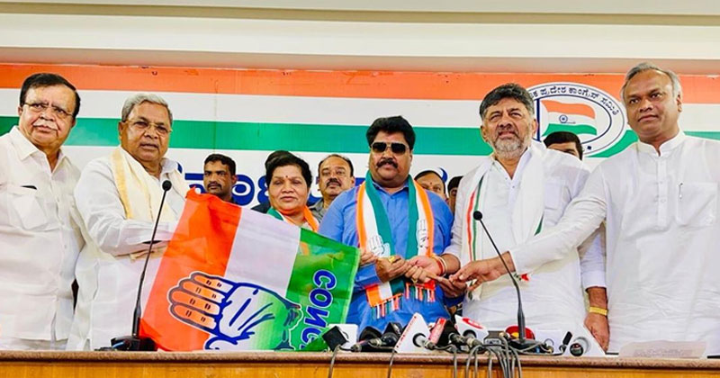 കർണാടകയില്‍ മുന്‍ മന്ത്രിയും മുതിർന്ന ബിജെപി നേതാവുമായ മലികയ്യ ഗുട്ടേദാർ കോണ്‍ഗ്രസില്‍ ചേർന്നു