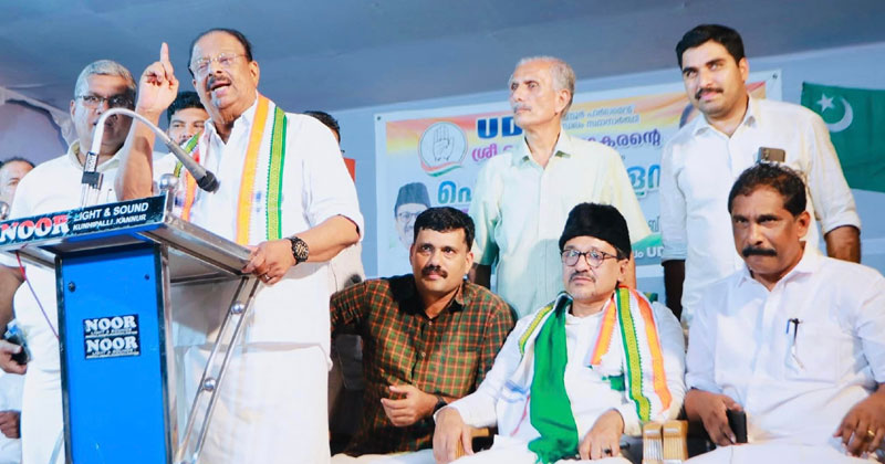 കണ്ണൂരില്‍ ആവേശമായി കെ. സുധാകരന്‍റെയും സാദിഖലി ശിഹാബ് തങ്ങളുടെയും റോഡ് ഷോ