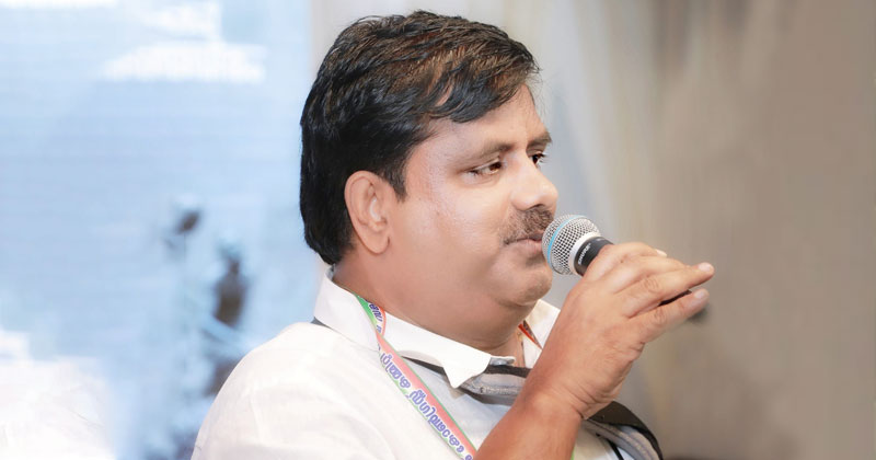 വടകരയില്‍ വോട്ടെടുപ്പ് ബോധപൂർവം വൈകിപ്പിച്ചു; അട്ടിമറി സംശയം ഉന്നയിച്ച് കോഴിക്കോട് ഡിസിസി പ്രസിഡന്‍റ് പ്രവീണ്‍ കുമാർ