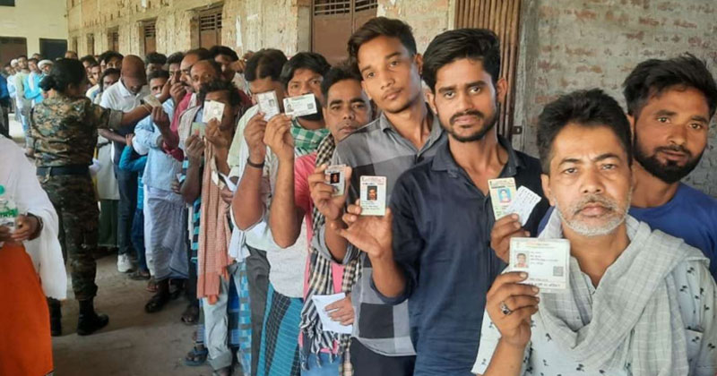 ലോക്സഭാ തിരഞ്ഞെടുപ്പ്: ആദ്യഘട്ട വോട്ടെടുപ്പ് പുരോഗമിക്കുന്നു; മണിപ്പൂരിലും ബംഗാളിലും അക്രമം