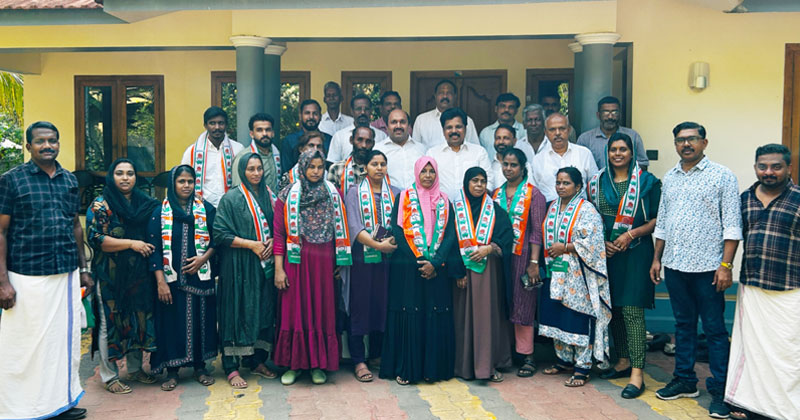മലപ്പുറം മൊറയൂരില്‍ കോണ്‍ഗ്രസിലേക്കെത്തി വിവിധ പാർട്ടികളില്‍ നിന്നുള്ളവർ; 13 പേർ അംഗത്വം സ്വീകരിച്ചു