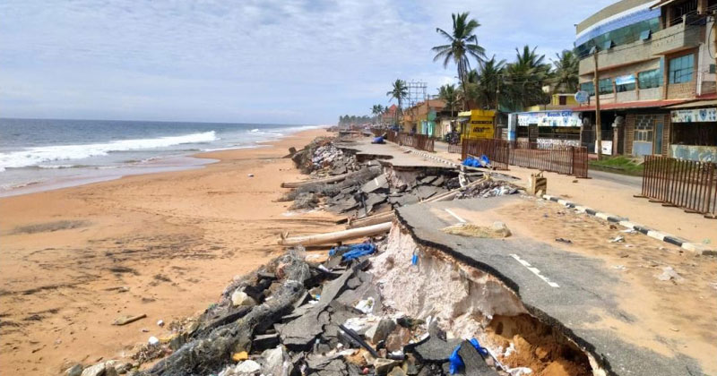കള്ളക്കടല്‍ പ്രതിഭാസം ഇന്നും: കേരള തീരത്ത് ഓറഞ്ച് അലർട്ട്; ബീച്ച് യാത്രയും വിനോദങ്ങളും ഒഴിവാക്കണം