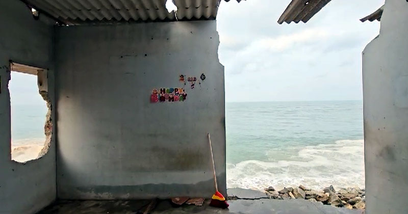 'കള്ളക്കടൽ'; കേരളതീരത്ത് വ്യാപക കടൽക്ഷോഭം, ജാഗ്രതാ നിർദേശം