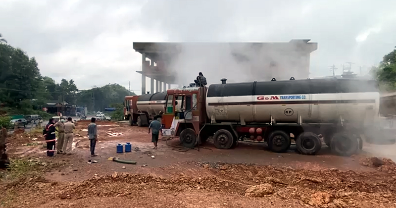 കണ്ണൂർ രാമപുരത്ത് ടാങ്കറില്‍ നിന്ന് ആസിഡ് ചോർന്നു; സമീപപ്രദേശങ്ങളിലുള്ളവർക്ക് ശ്വാസതടസം