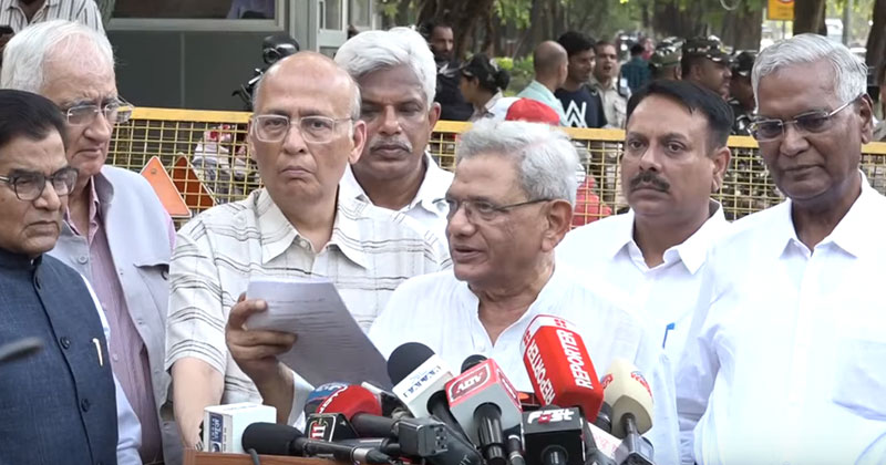 പോസ്റ്റല്‍ ബാലറ്റുകള്‍ ആദ്യം എണ്ണണം; വോട്ടെണ്ണല്‍ സുതാര്യമാക്കണം, ആവശ്യവുമായി ഇന്ത്യ മുന്നണി നേതാക്കള്‍ തിരഞ്ഞെടുപ്പ് കമ്മീഷനെ കണ്ടു