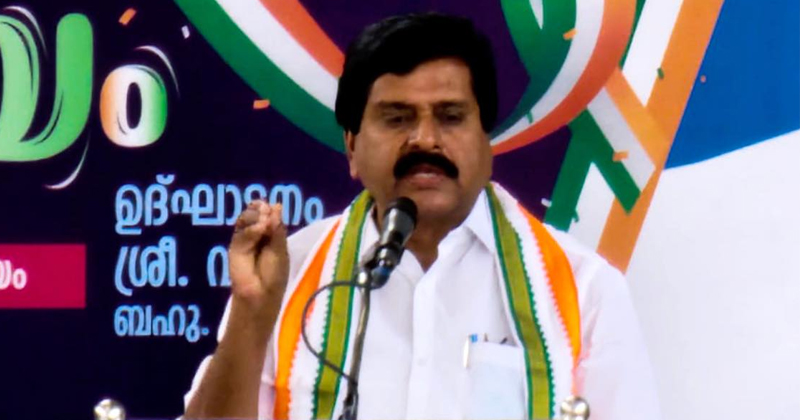 വയനാട് ദുരിതാശ്വാസനിധിയിലേക്ക് കേരള ബാങ്ക് എംപ്ലോയീസ് കോൺഗ്രസ് 5 ലക്ഷം രൂപ സംഭാവന നൽകും: വി.എസ്. ശിവകുമാർ